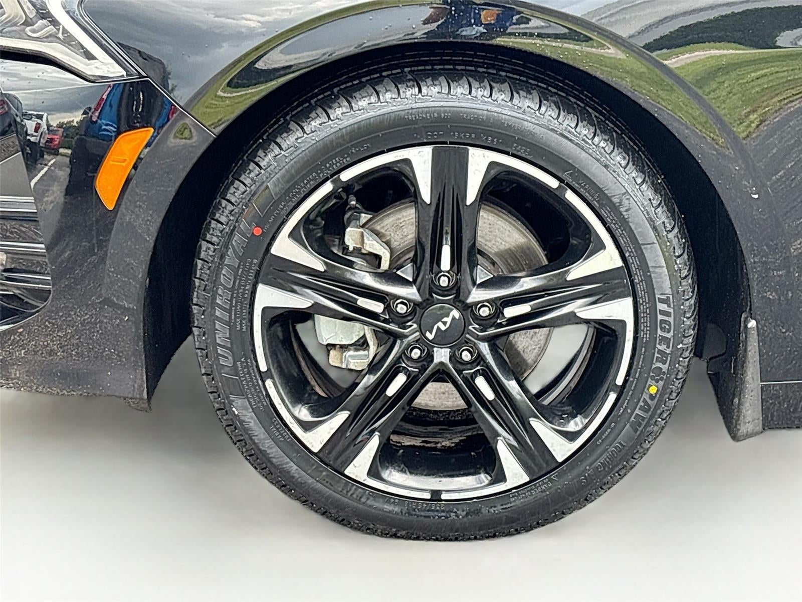 2024 Kia K5 GT-Line