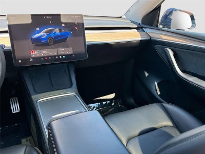 2024 Tesla Model Y Performance