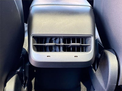 2024 Tesla Model Y Performance