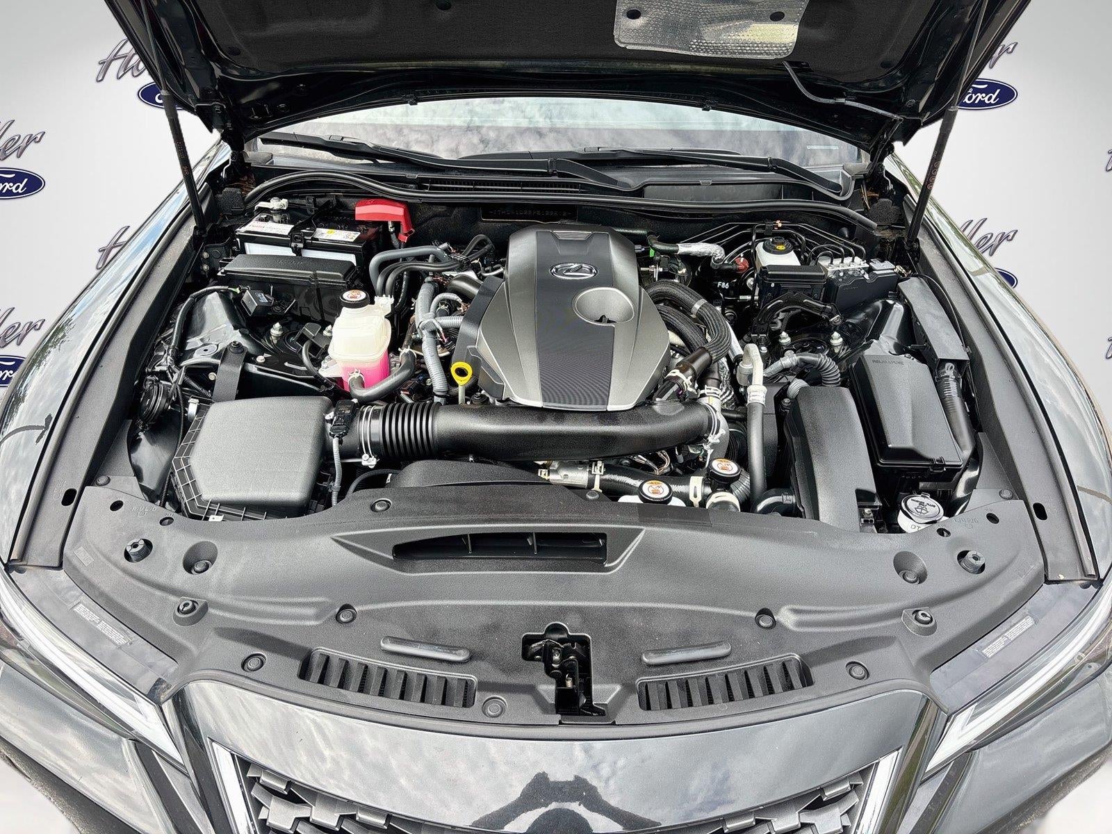 2024 Lexus IS IS 300