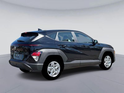 2026 Hyundai KONA SE FWD