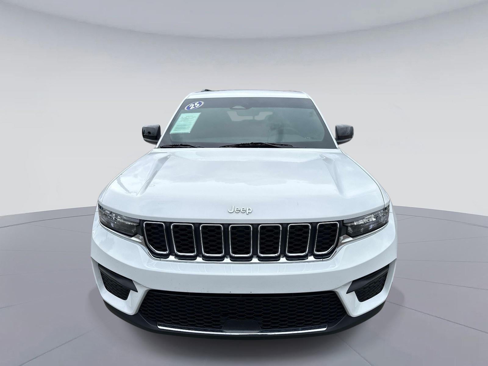 2025 Jeep Grand Cherokee Laredo X
