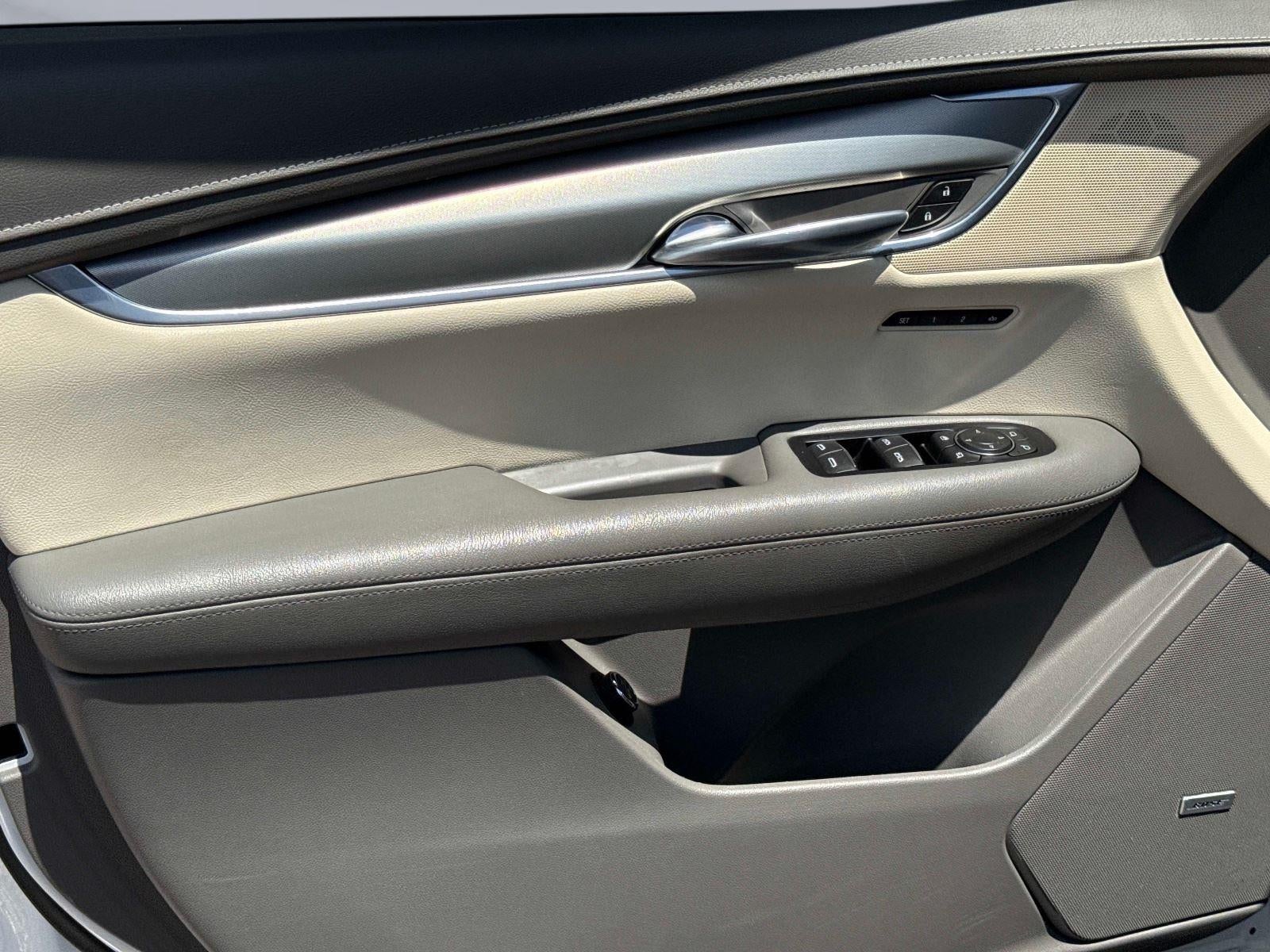 2018 Cadillac XT5 Premium Luxury AWD