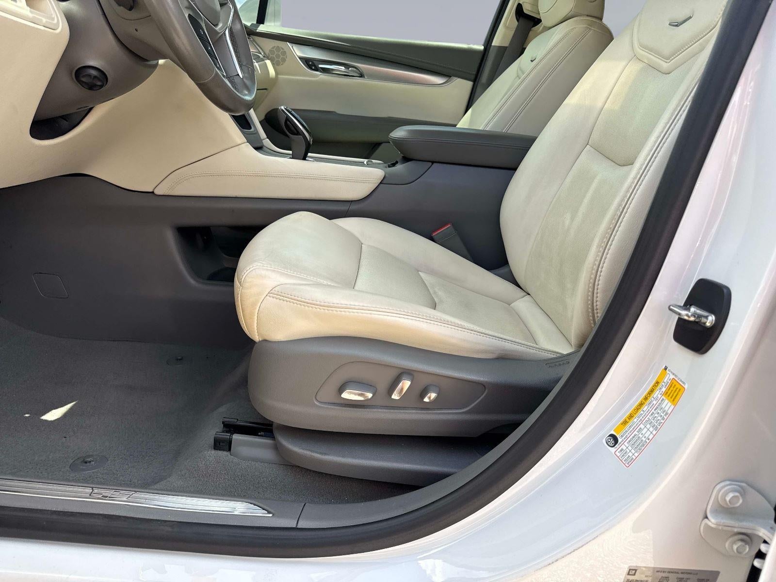 2018 Cadillac XT5 Premium Luxury AWD