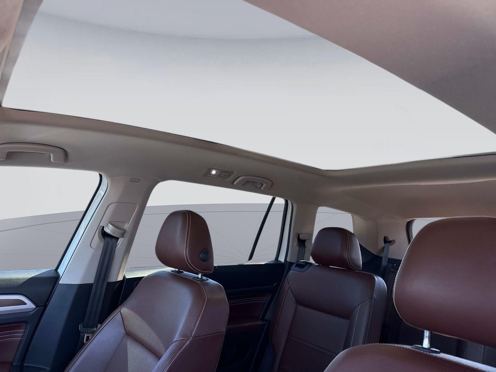 2021 Volkswagen Atlas 3.6L V6 SE w/Technology