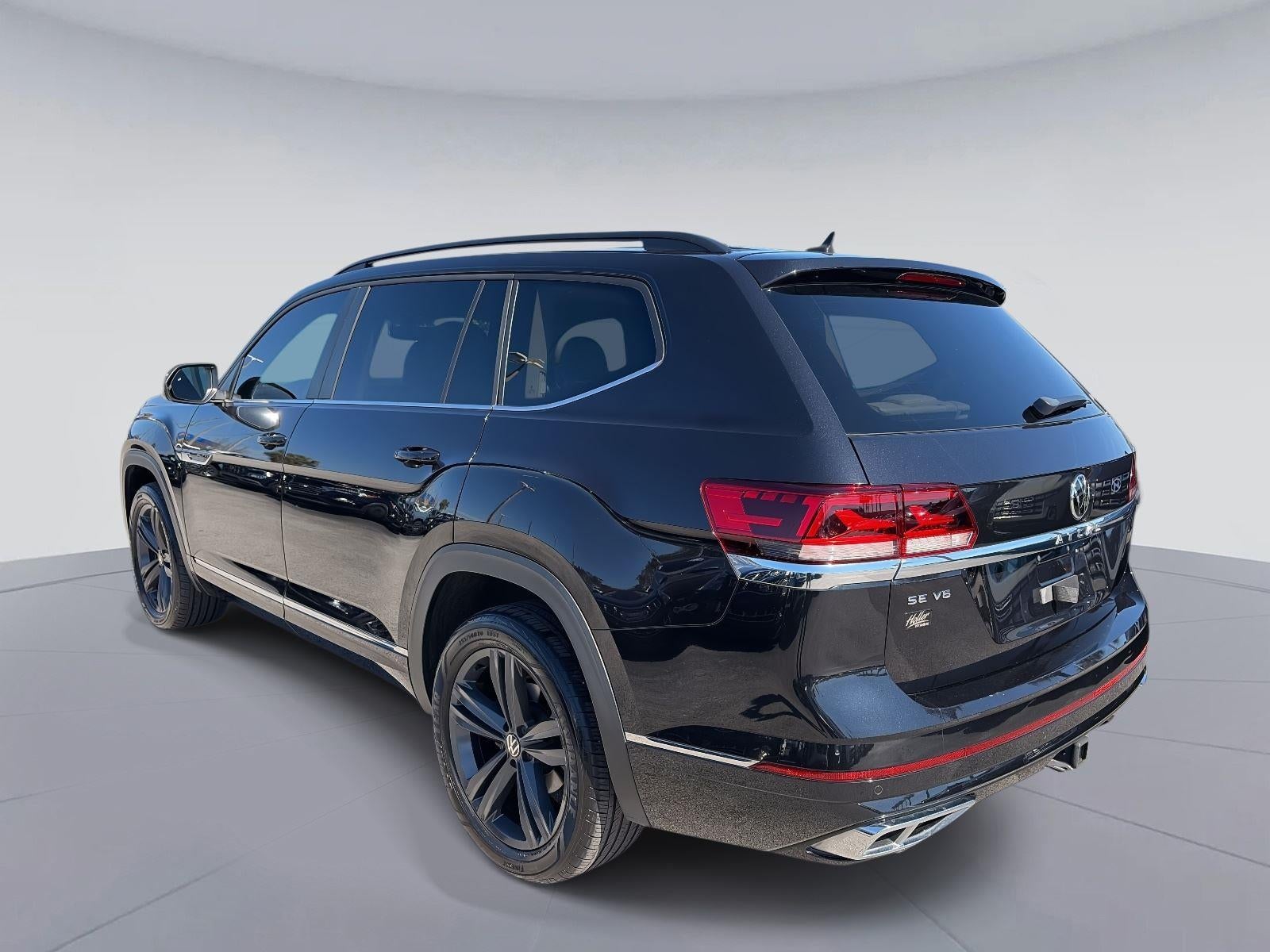 2021 Volkswagen Atlas 3.6L V6 SE w/Technology R-Line