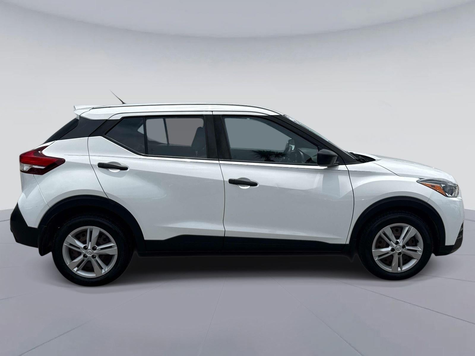2020 Nissan Kicks S