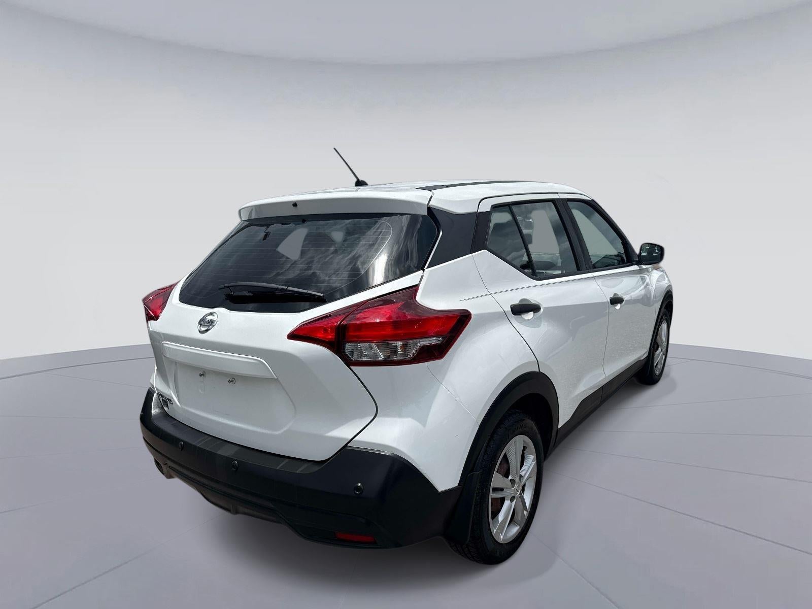 2020 Nissan Kicks S