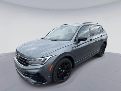 2022 Volkswagen Tiguan SE R-Line Black