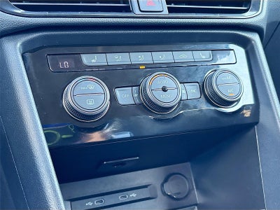 2024 Volkswagen TAOS SE SE