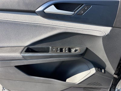 2024 Volkswagen TAOS SE SE