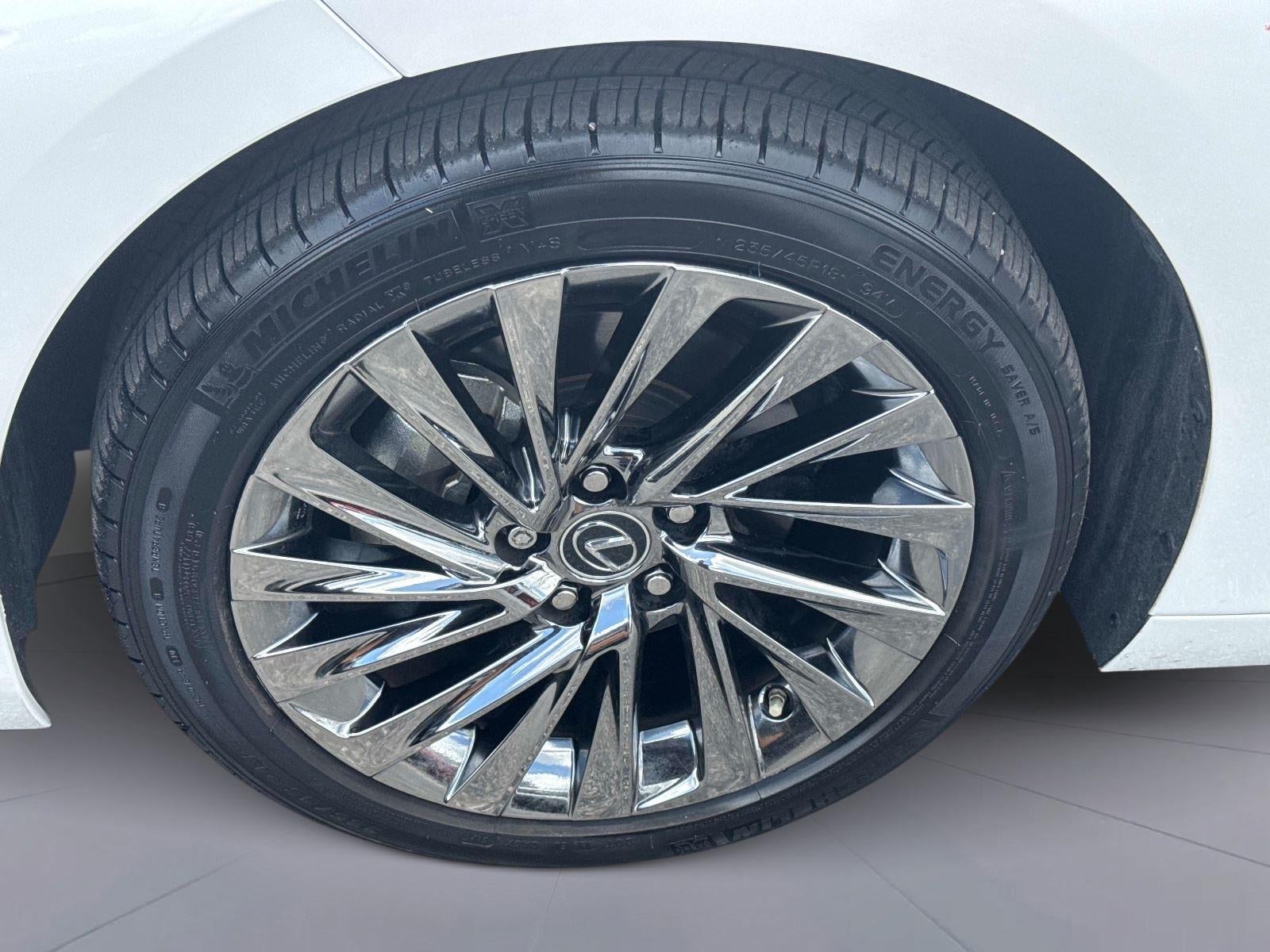 2025 Lexus ES ES 300h Luxury