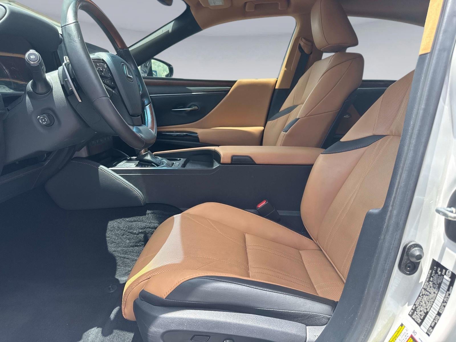 2025 Lexus ES ES 300h Luxury