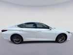 2025 Lexus ES ES 300h Luxury