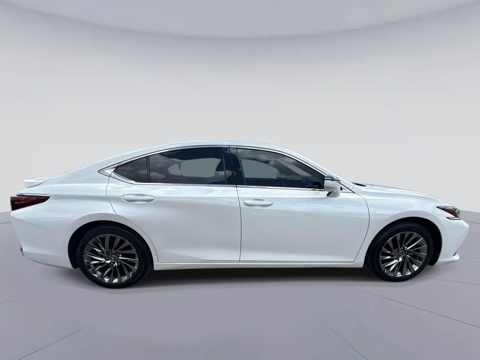 2025 Lexus ES ES 300h Luxury