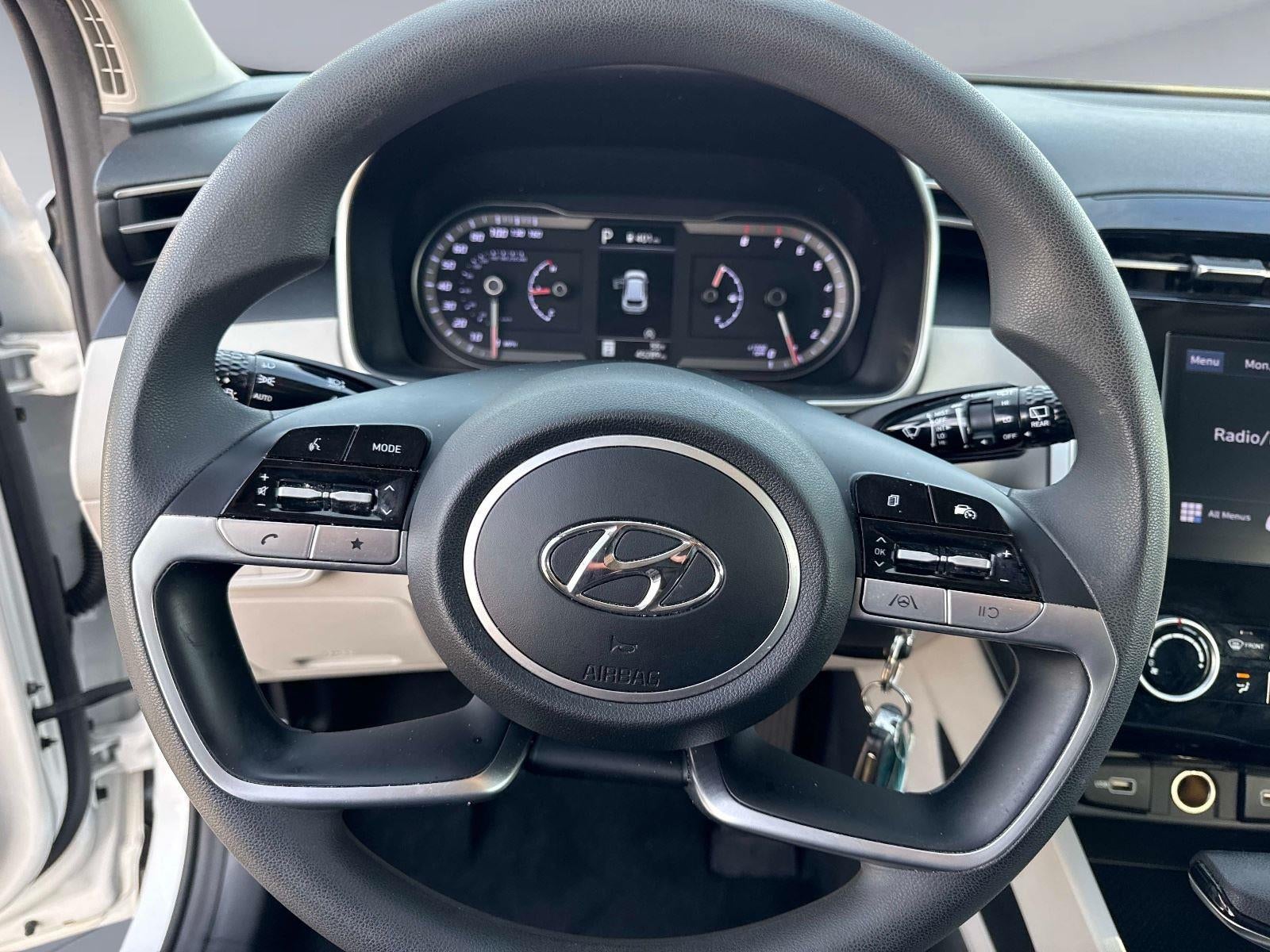 2022 Hyundai TUCSON SE