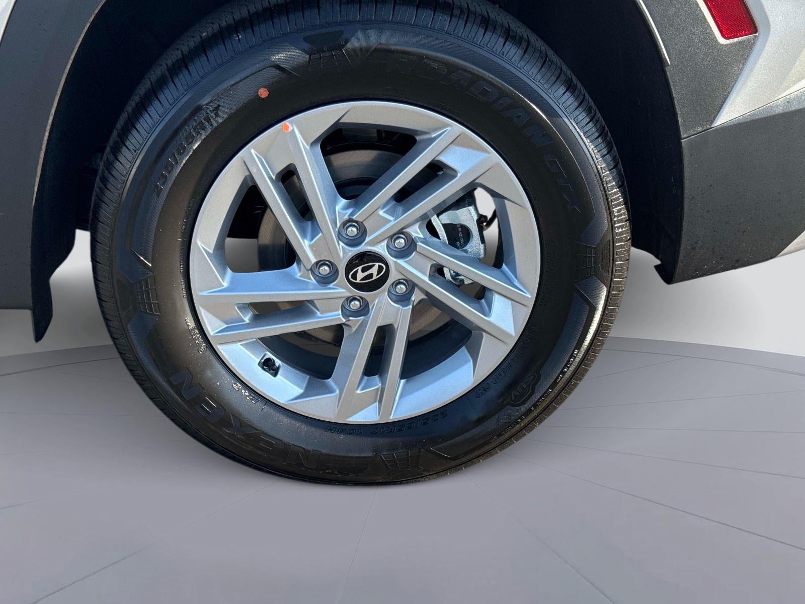 2026 Hyundai TUCSON SE FWD