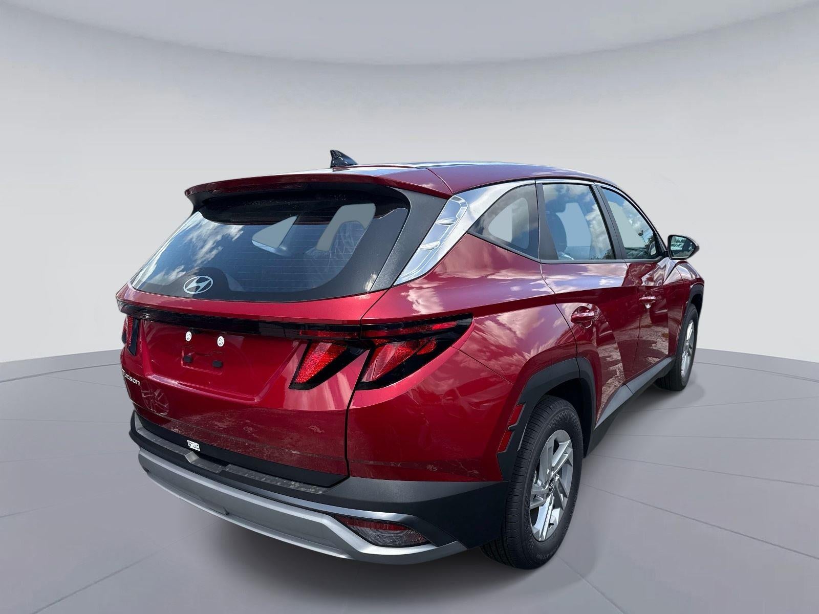 2026 Hyundai TUCSON SE FWD
