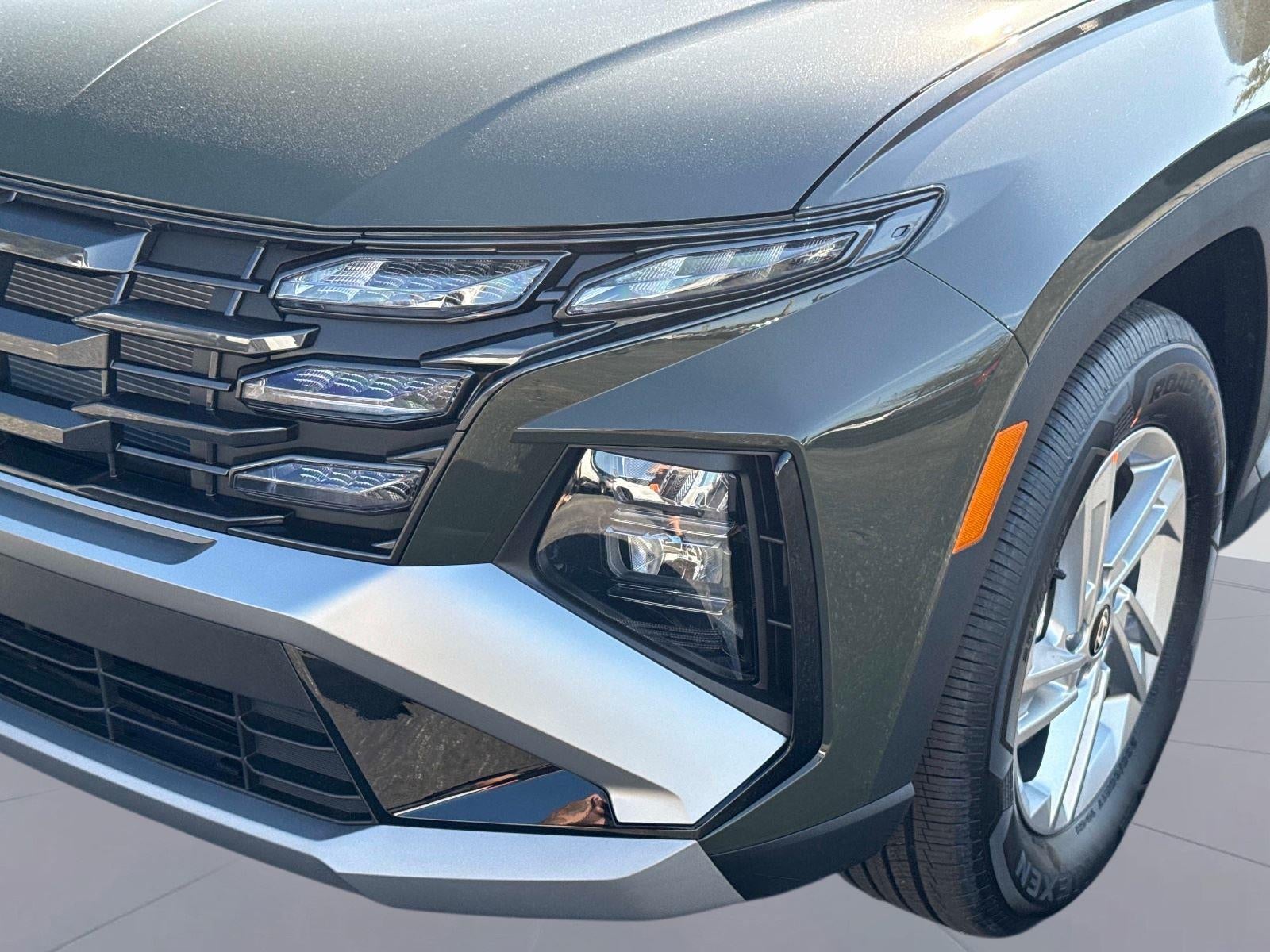 2026 Hyundai TUCSON SE FWD