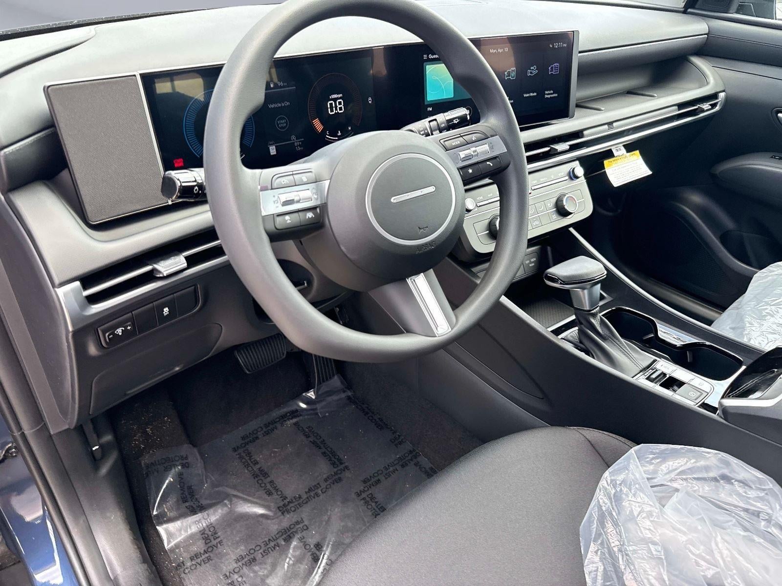 2026 Hyundai TUCSON SE FWD