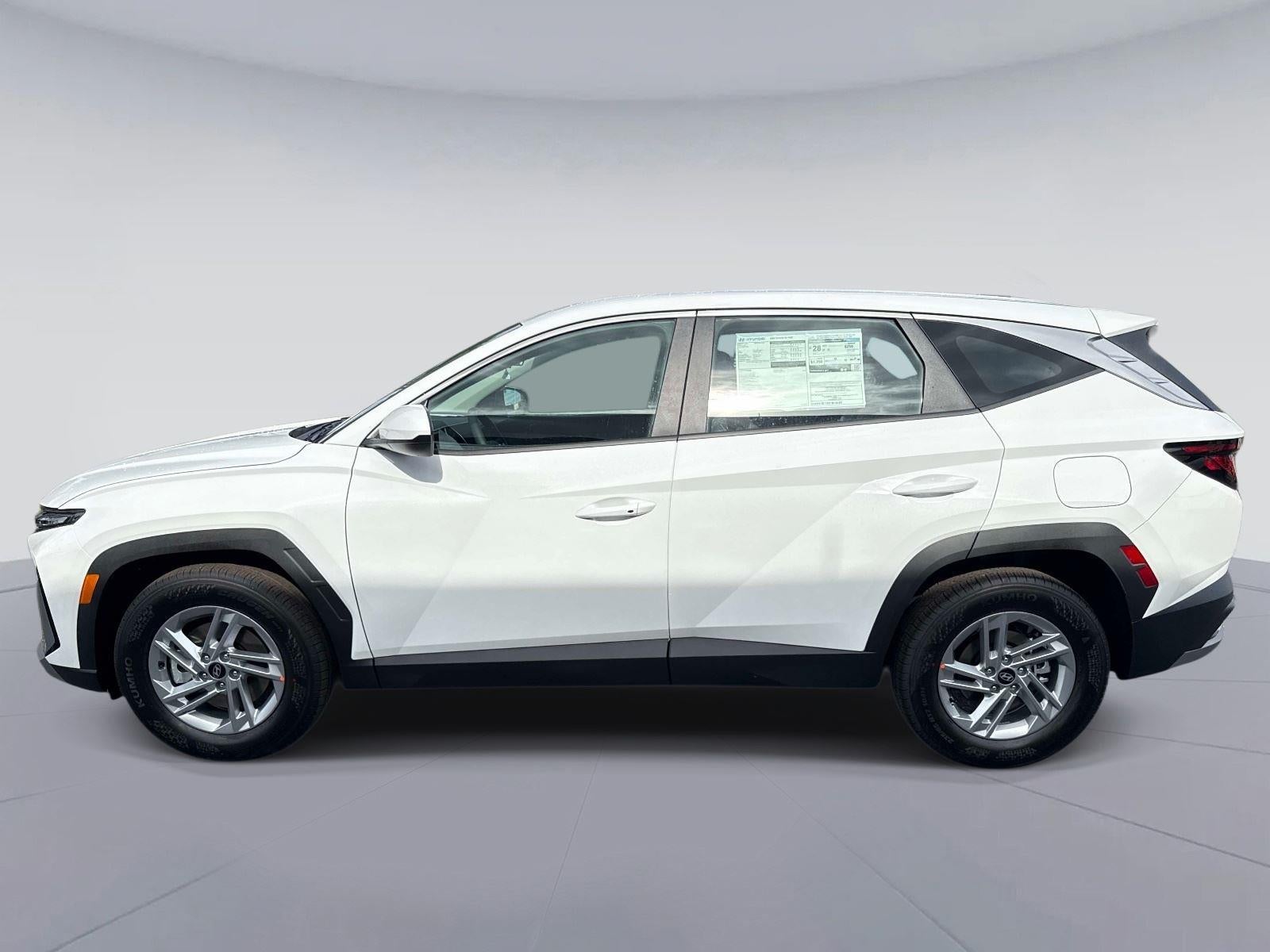 2026 Hyundai TUCSON SE FWD