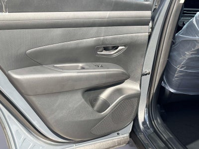 2026 Hyundai TUCSON SE FWD