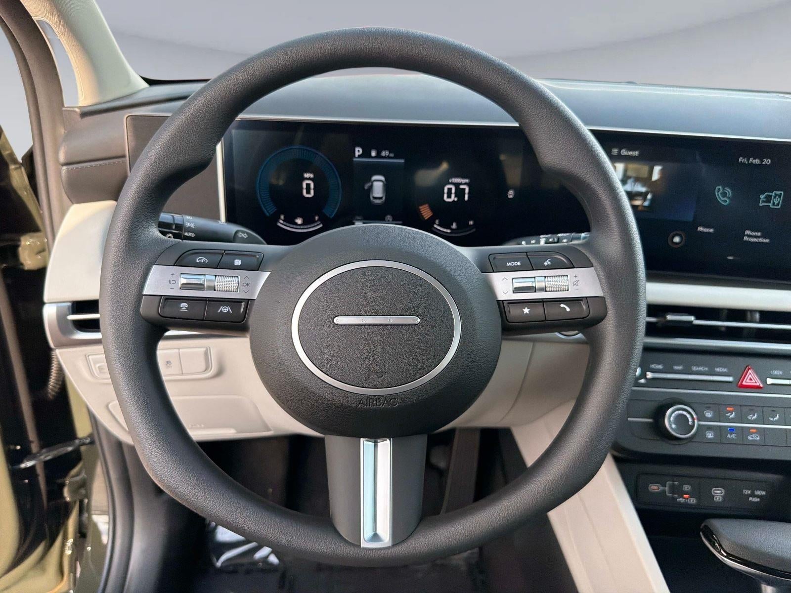 2026 Hyundai TUCSON SE FWD