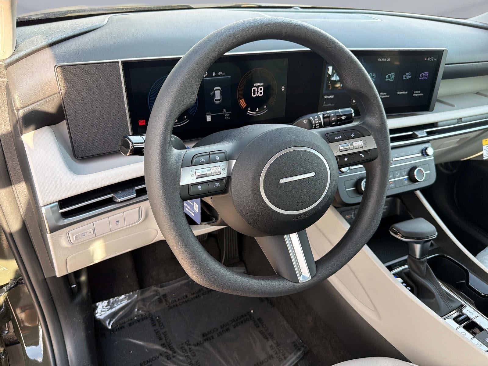 2026 Hyundai TUCSON SE FWD