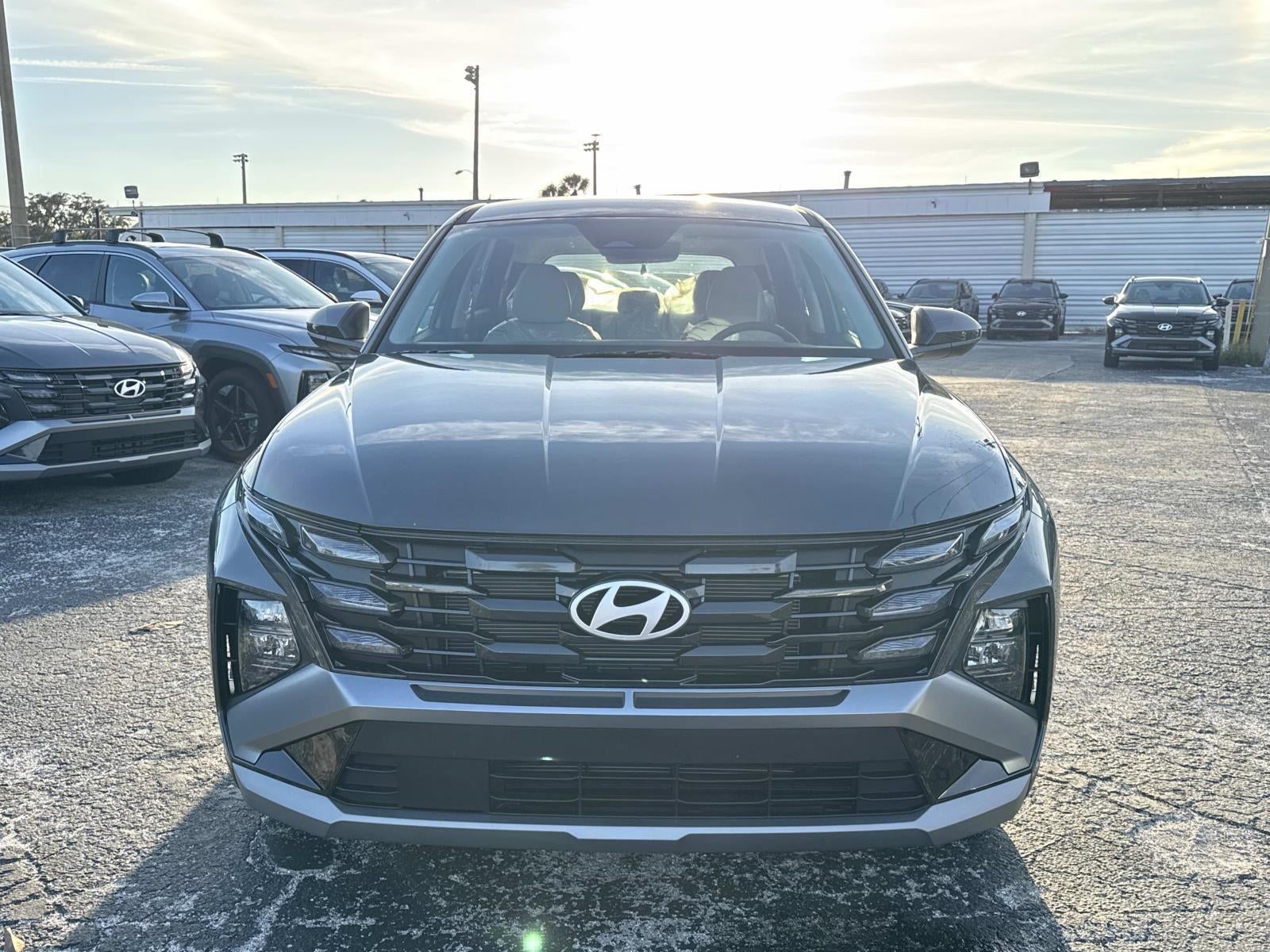 2026 Hyundai TUCSON SE FWD