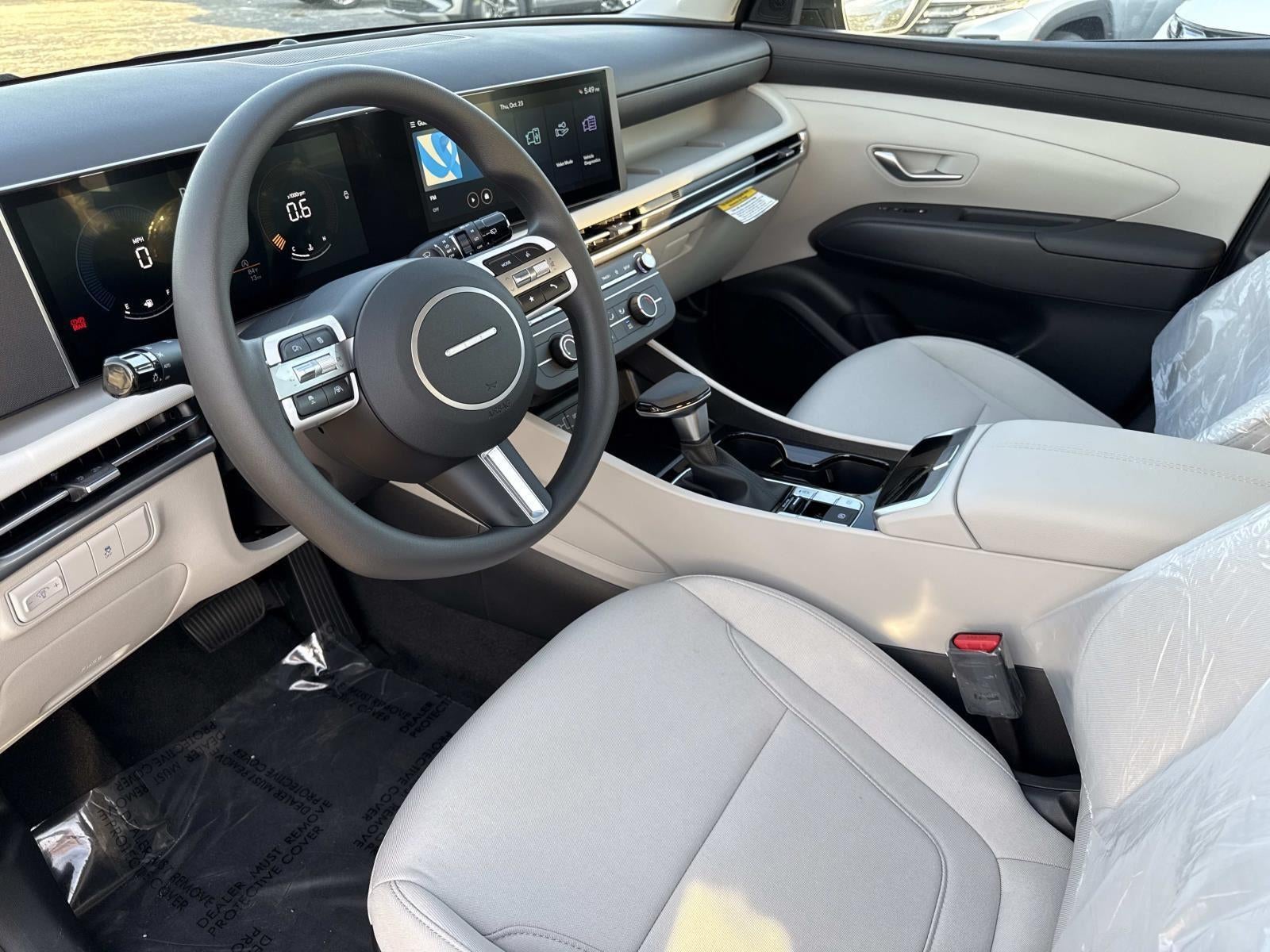 2026 Hyundai TUCSON SE FWD