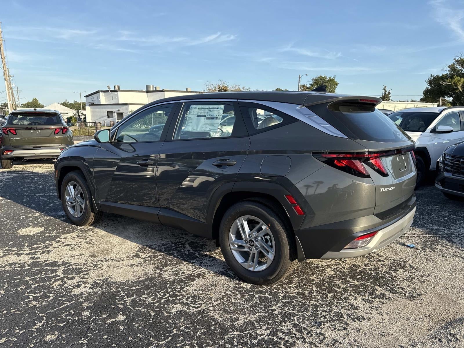 2026 Hyundai TUCSON SE FWD