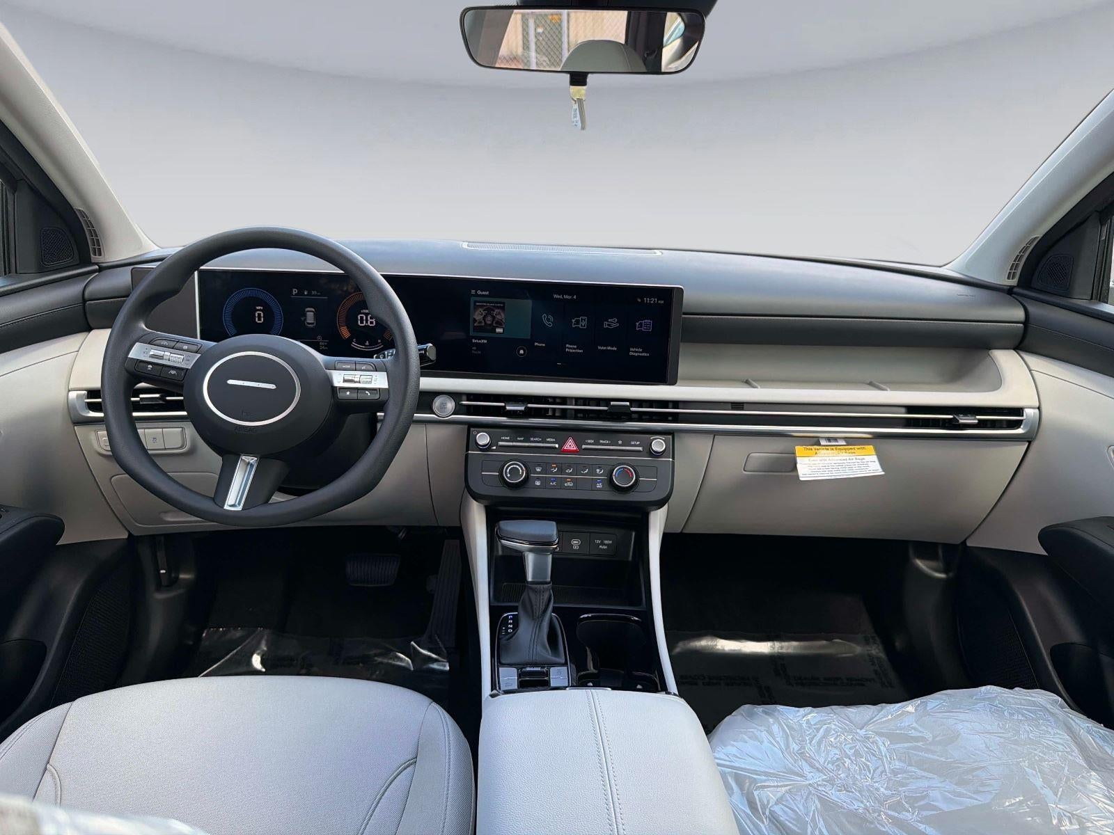 2026 Hyundai TUCSON SE FWD