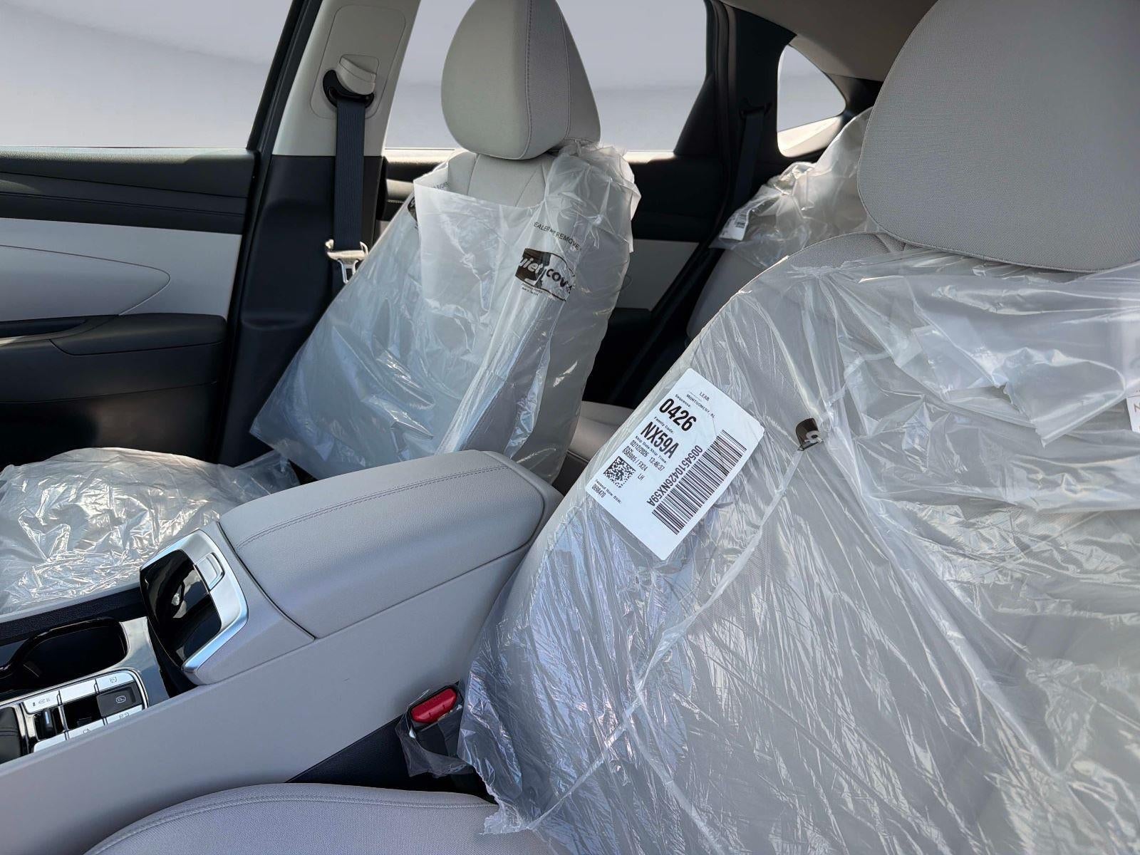 2026 Hyundai TUCSON SE FWD