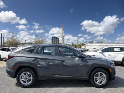 2026 Hyundai TUCSON SE FWD