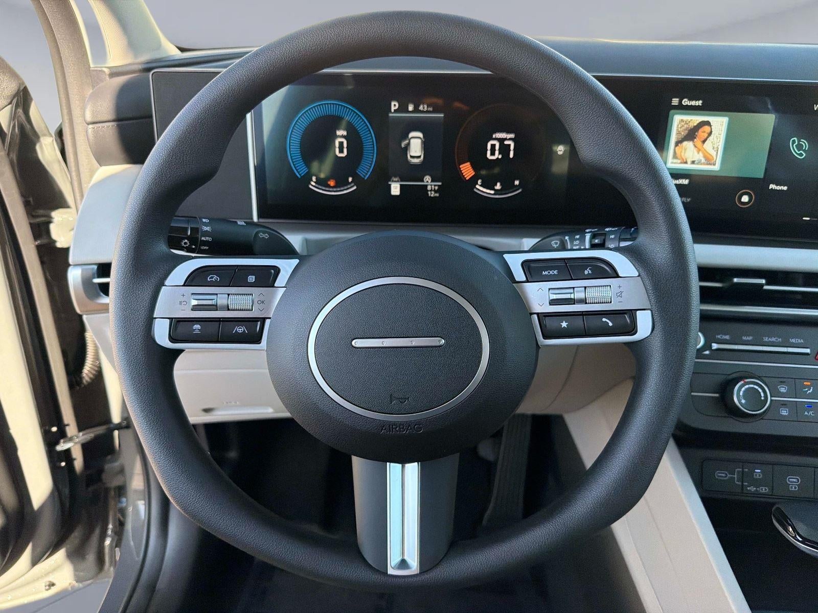 2026 Hyundai TUCSON SE FWD