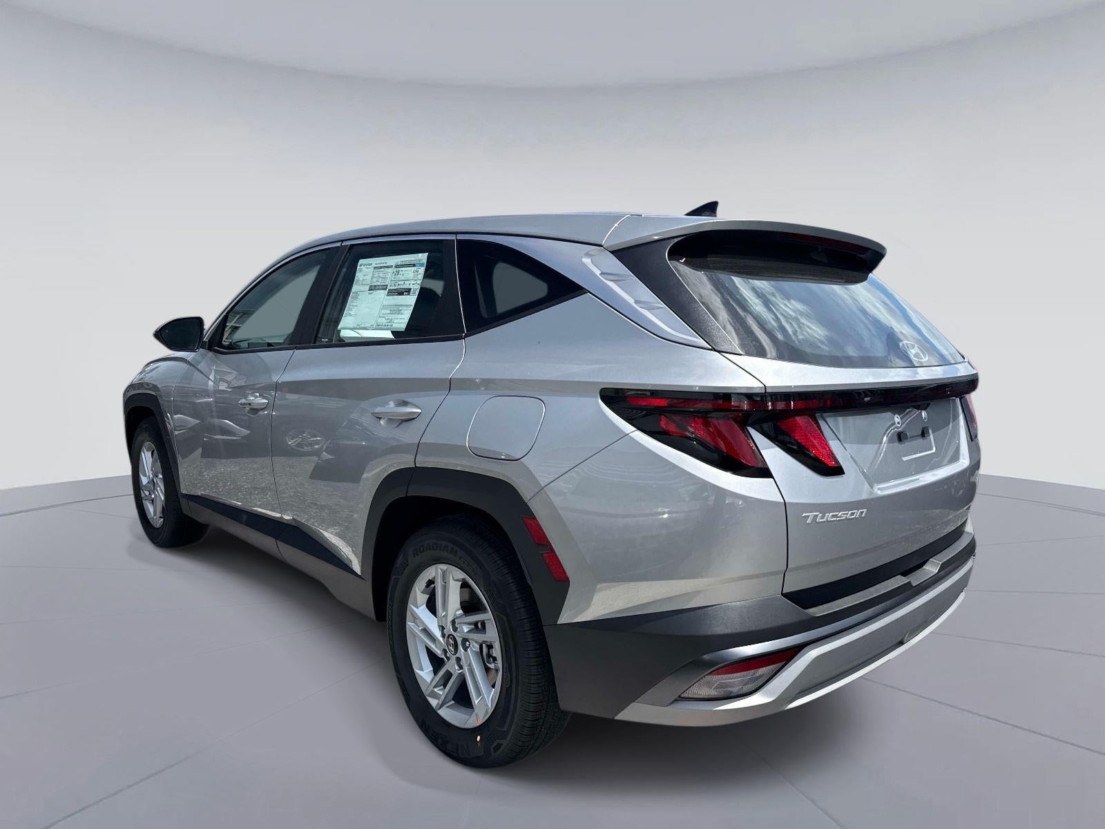 2026 Hyundai TUCSON SE FWD