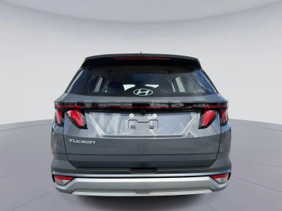 2026 Hyundai TUCSON SE FWD