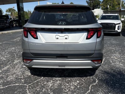 2026 Hyundai TUCSON SE FWD