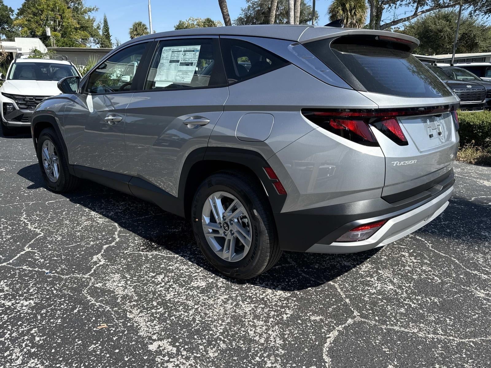 2026 Hyundai TUCSON SE FWD