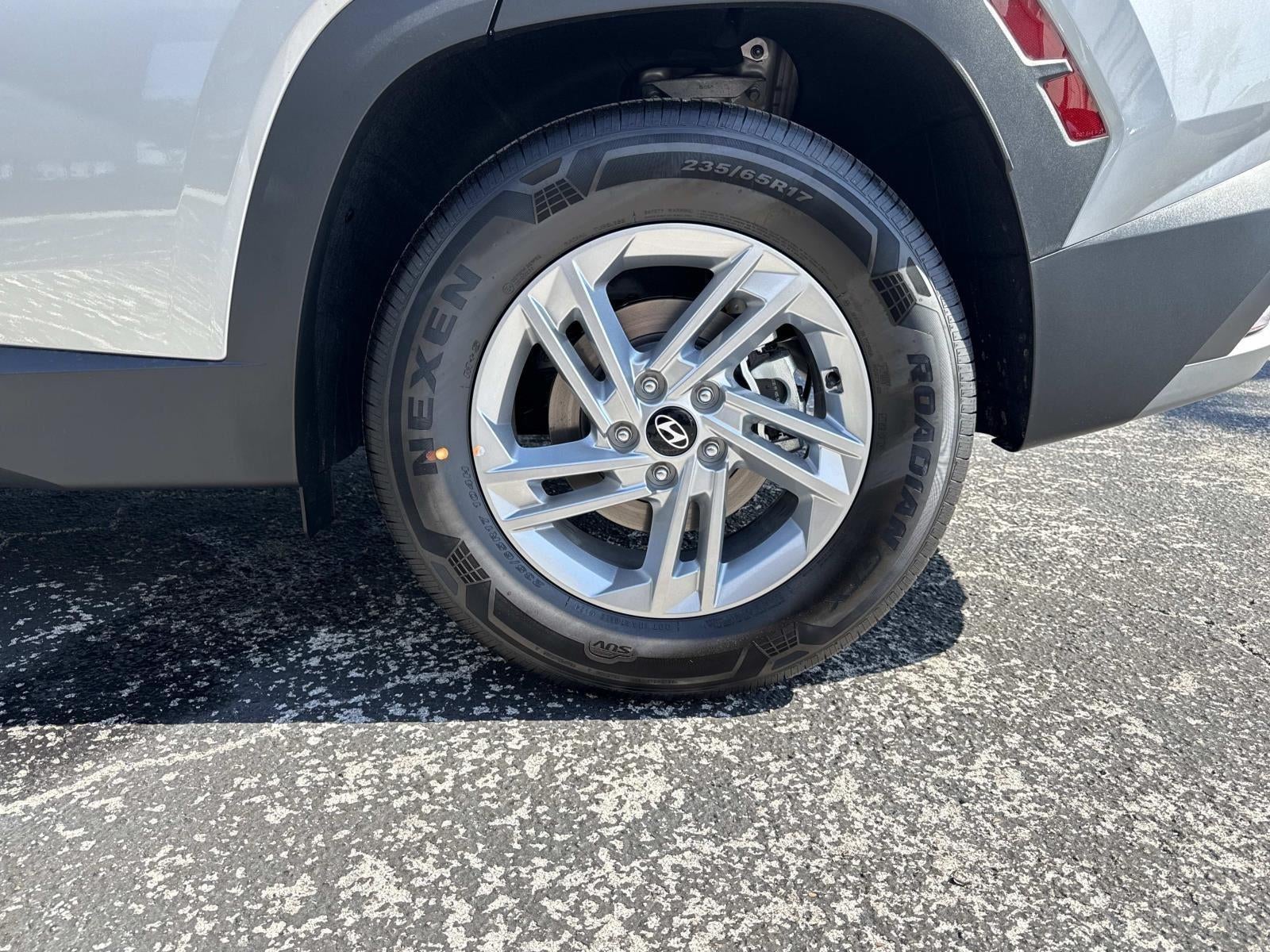 2026 Hyundai TUCSON SE FWD