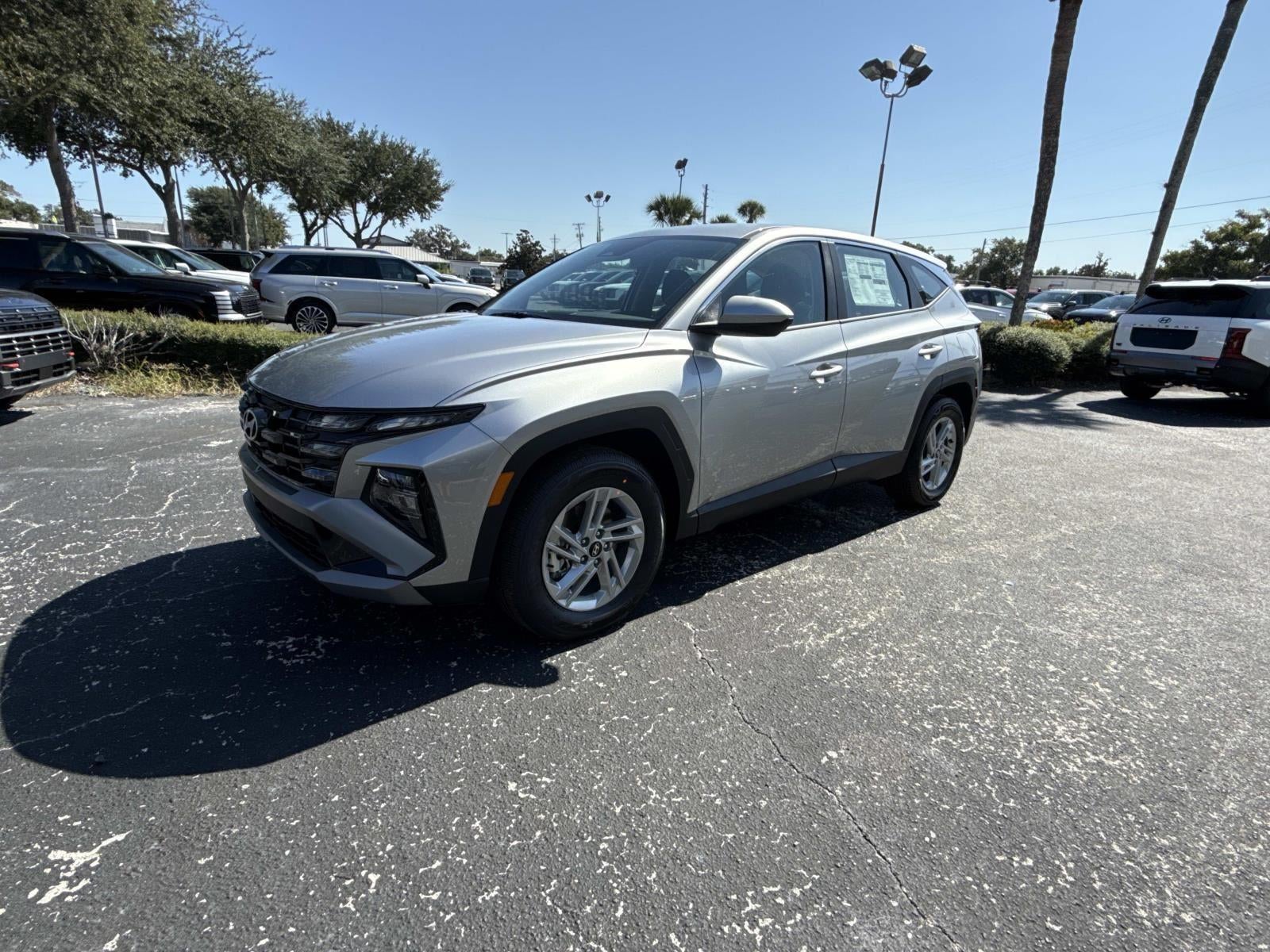 2026 Hyundai TUCSON SE FWD