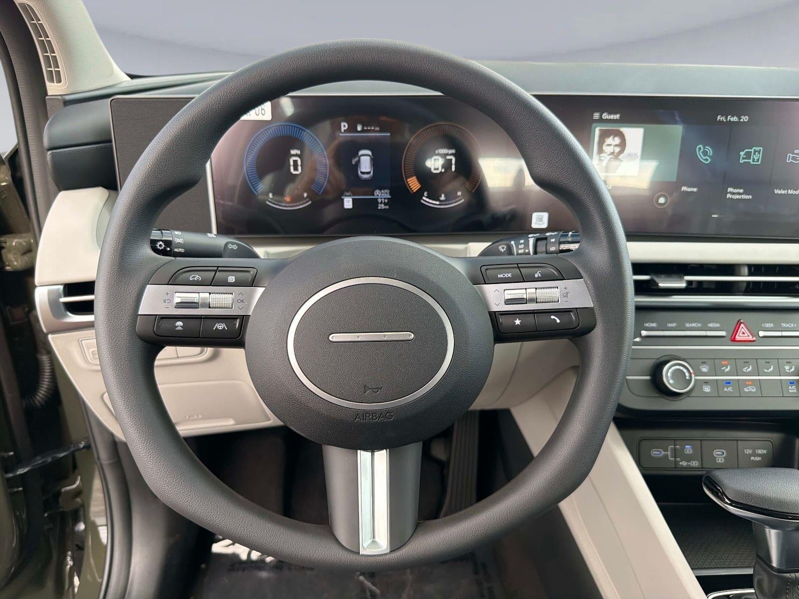 2026 Hyundai TUCSON SE FWD