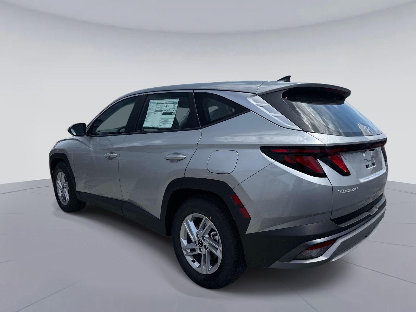 2026 Hyundai TUCSON SE FWD