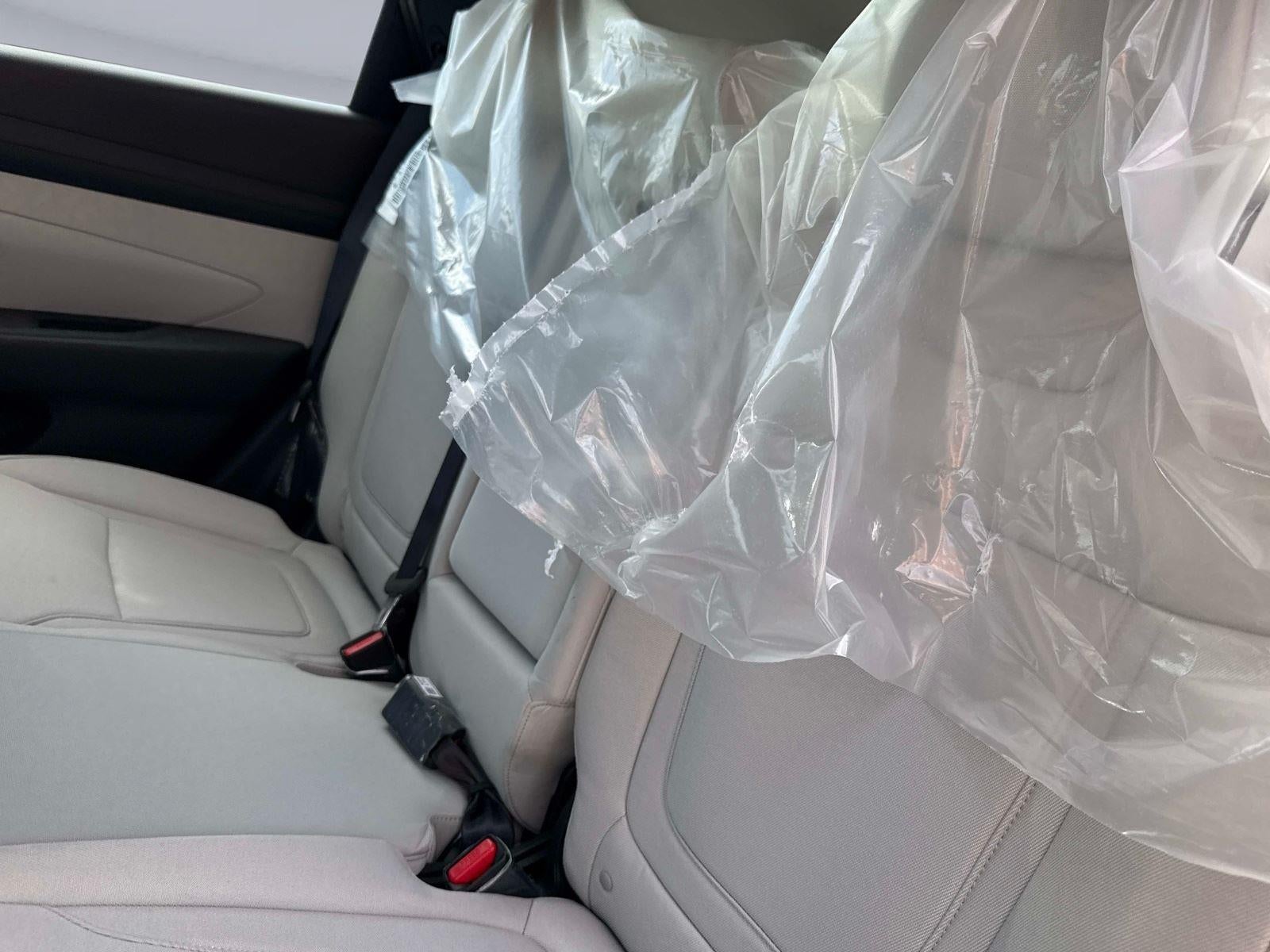 2026 Hyundai TUCSON SE FWD