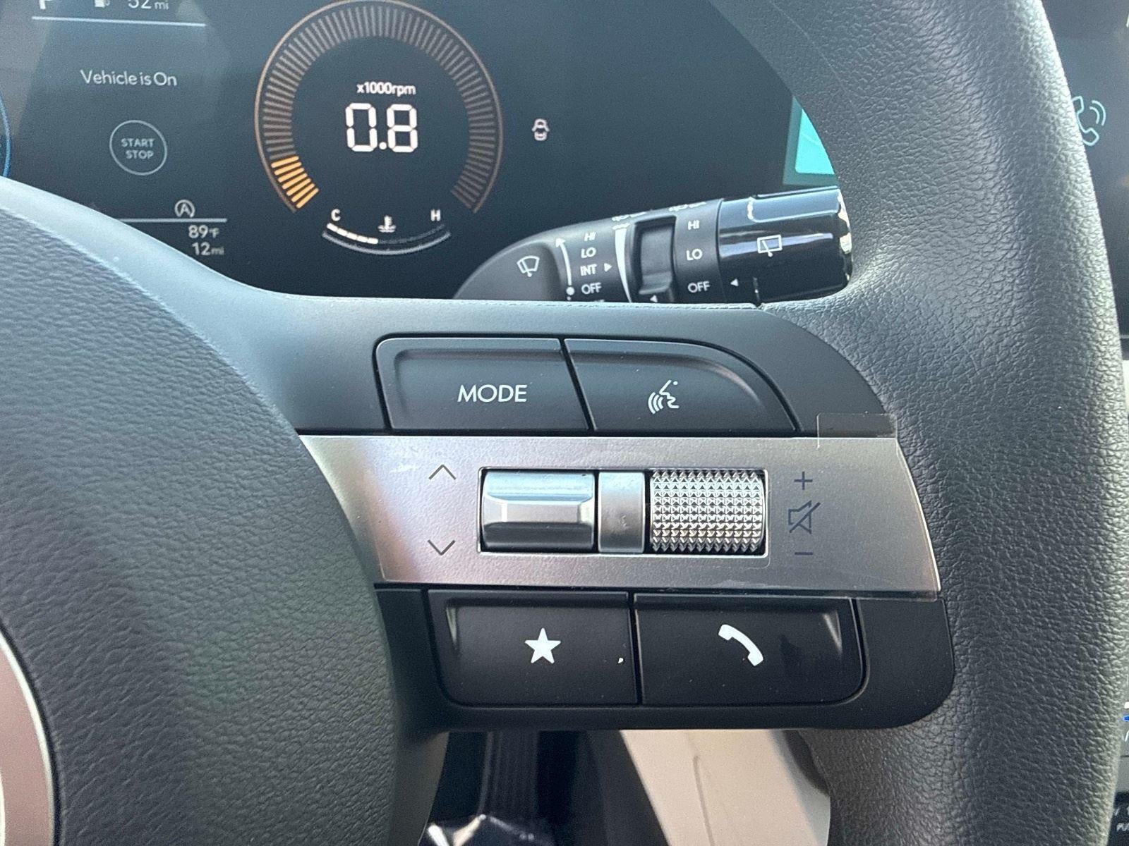 2026 Hyundai TUCSON SE FWD