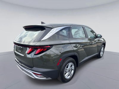 2026 Hyundai TUCSON SE FWD