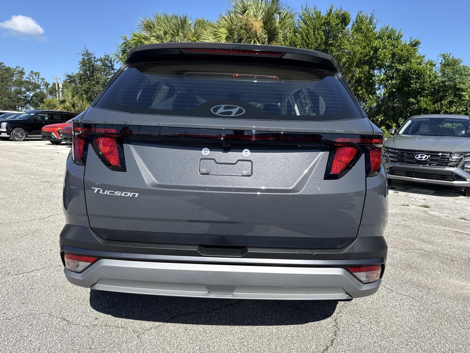 2026 Hyundai TUCSON SE FWD