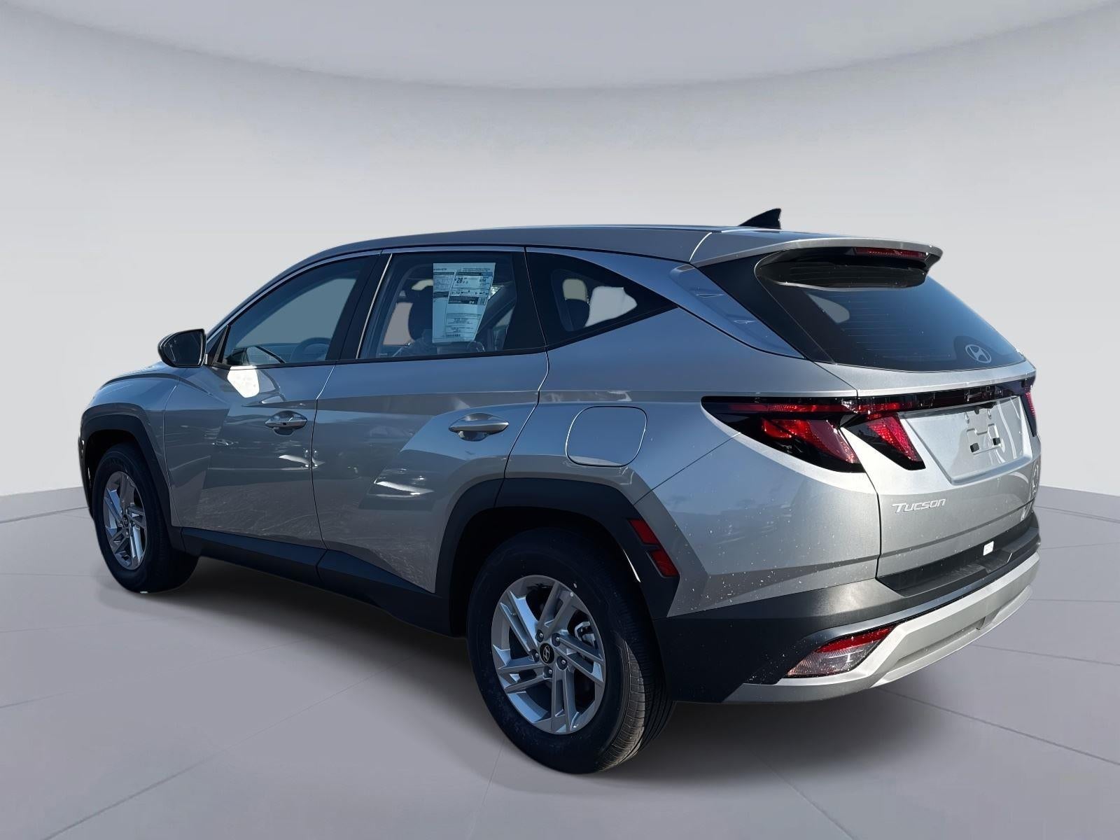 2026 Hyundai TUCSON SE FWD