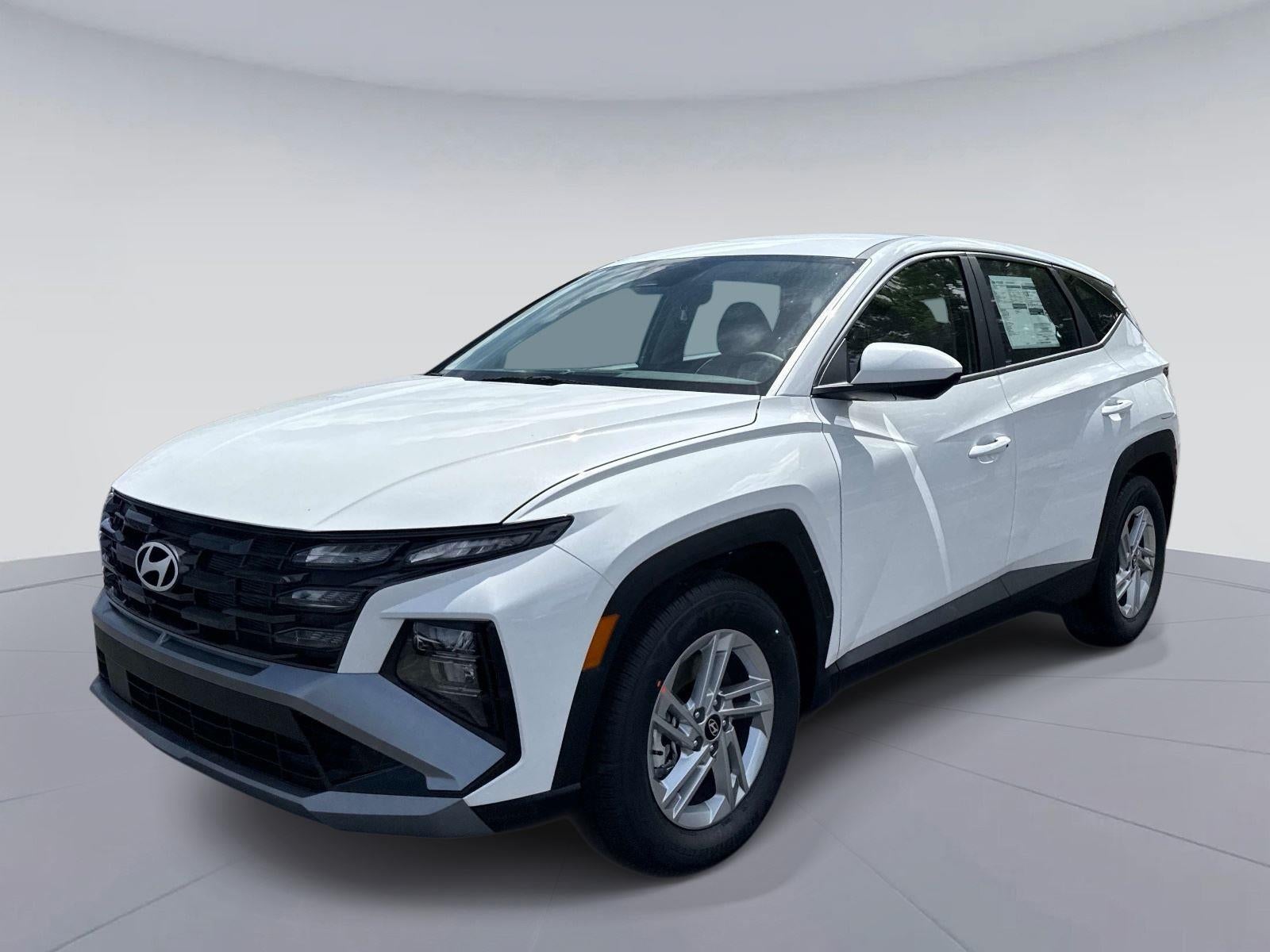 2026 Hyundai TUCSON SE FWD