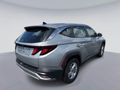 2026 Hyundai TUCSON SE FWD